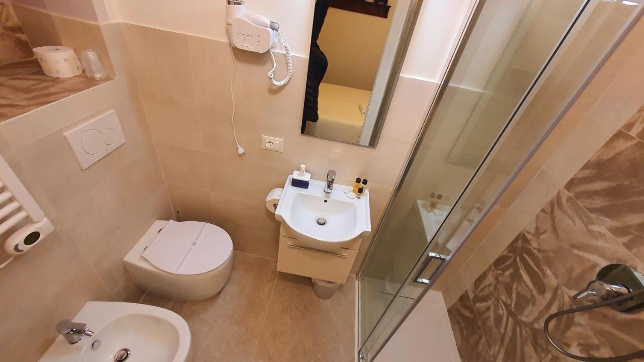 Relais Pacinotti Rooms ปิซา ภายนอก รูปภาพ